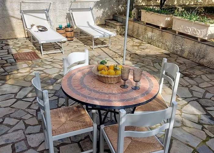 דירה Octopus Garden, Koralli Travliata