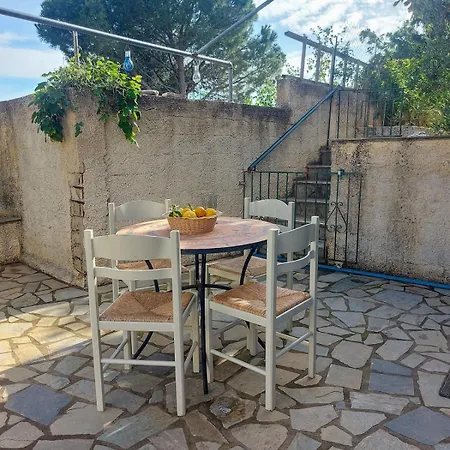 Appartement Octopus Garden, Koralli Travliata