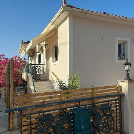 Octopus Garden, Koralli Apartment Travliata